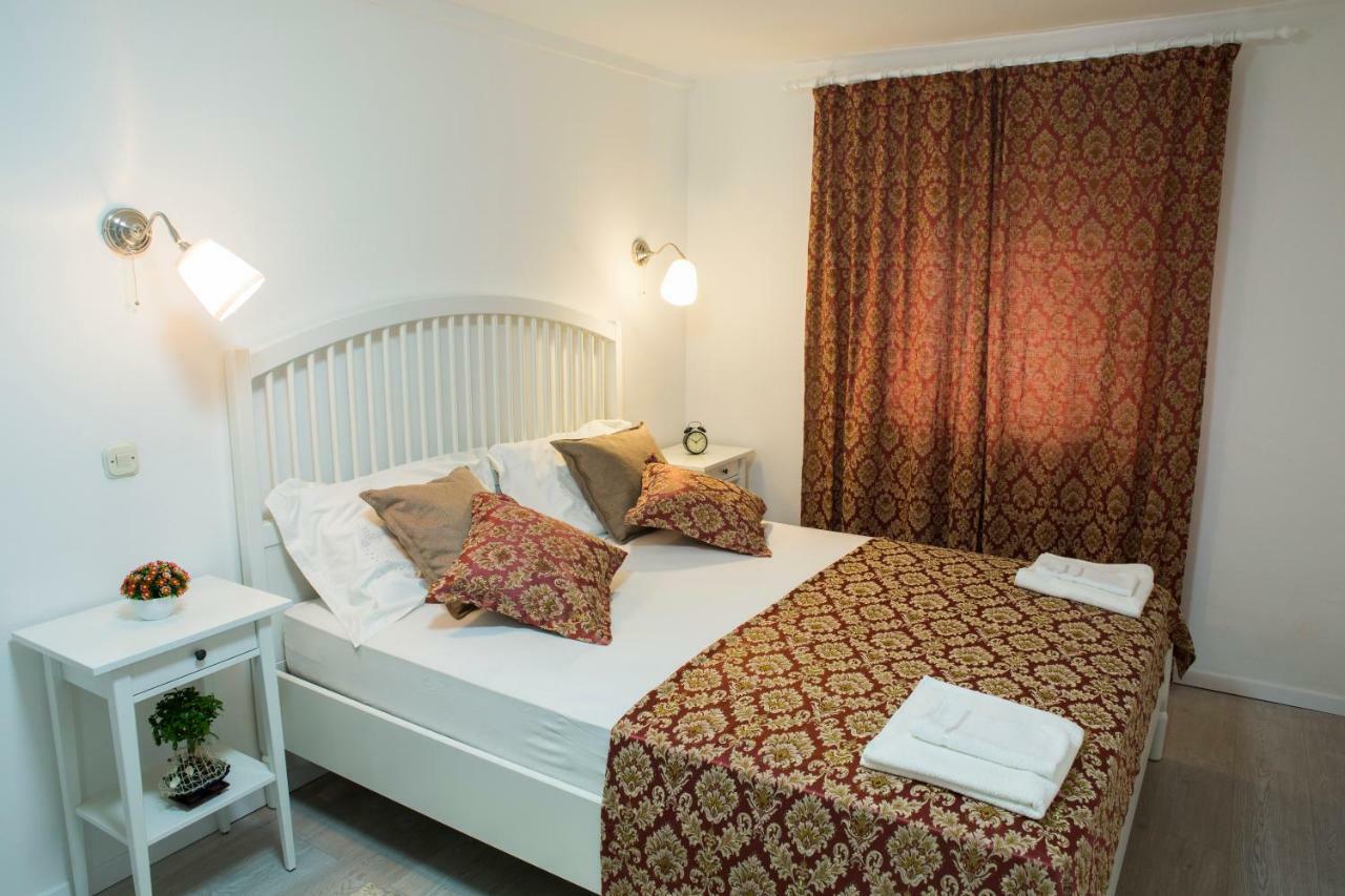 Apartments Ivica สปลิท ภายนอก รูปภาพ